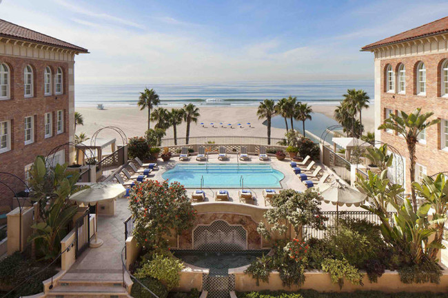 Gather-mag_Santa Monica_hotels_Hotel Casa Del Mar_mini