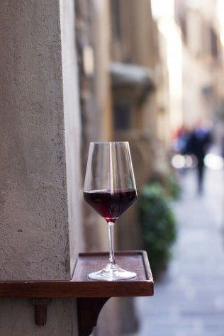 Gather-mag_Florence_Italy_food_drink_Il-Santino_wine_bar_5_mini
