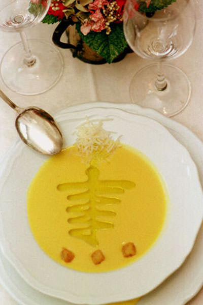 Gather-mag_Florence_recipes_Cibreo_Chef_Picchi_passato di peperoni gialli_mini